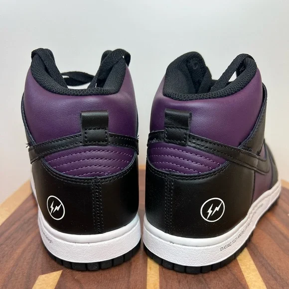 Nike Dunk High - Picture 4 of 7